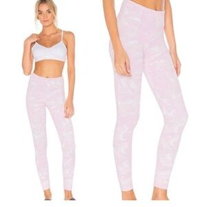 Women's Pink Camouflage Leggings